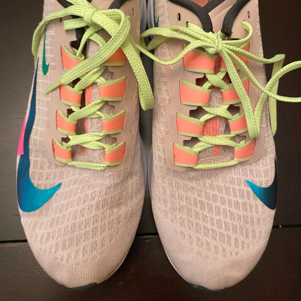 Nike Zoom Women’s 8